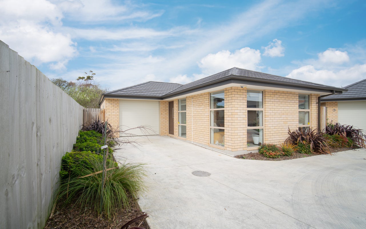 4/167 Buchanans Road, Hei Hei, Christchurch - Carousel 1