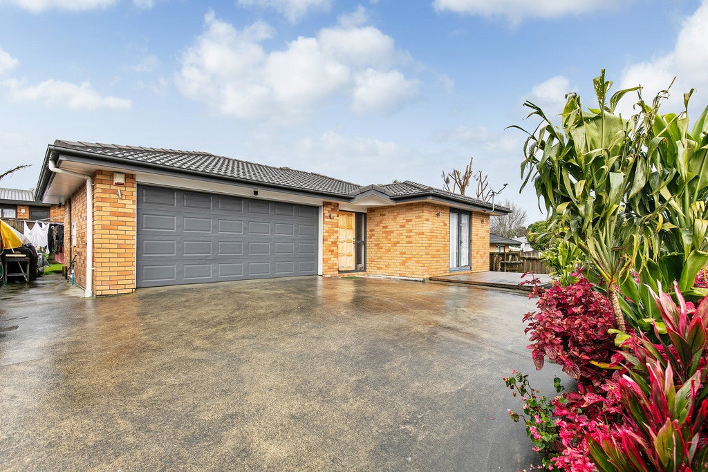 70A Farquhar Road, Glendene, Auckland - Carousel 2