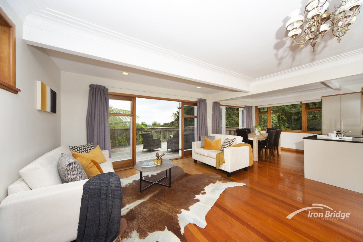 69 Kohu Road, Titirangi, Auckland - Carousel 1