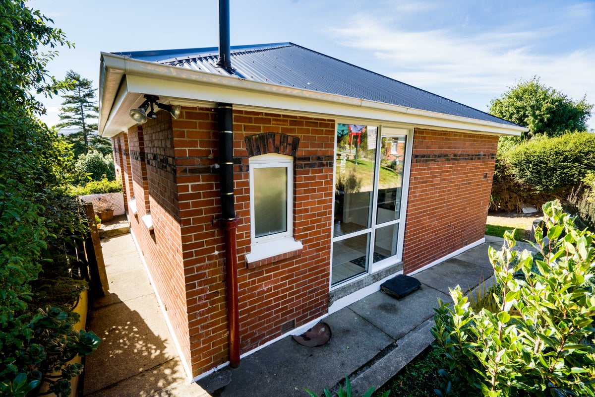 86 Forfar Street, Maryhill, Dunedin - Carousel 21