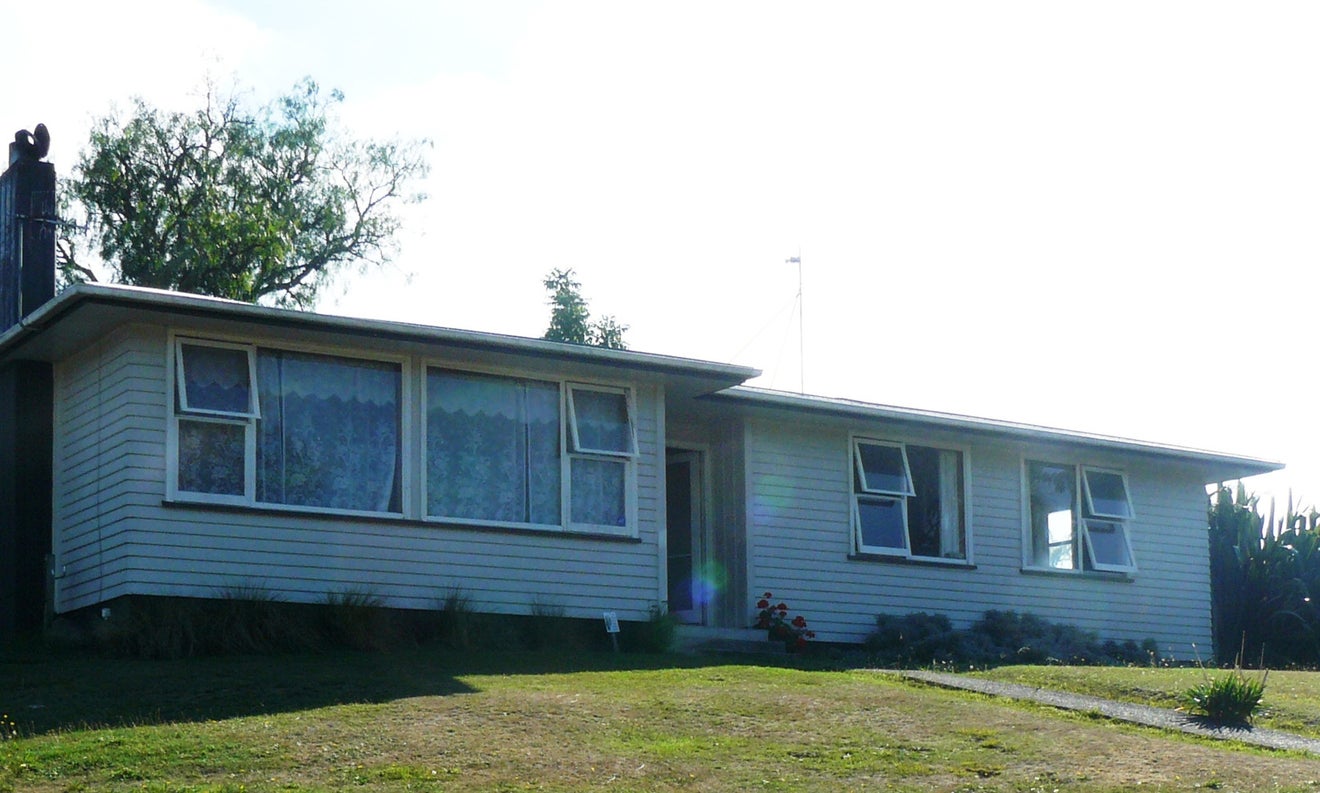 39 Homedale Street, Pukehangi, Rotorua - Carousel 1