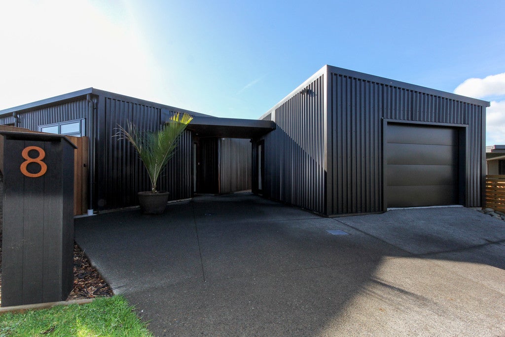 8 Aderman Place, Hurworth, New Plymouth - Carousel 21