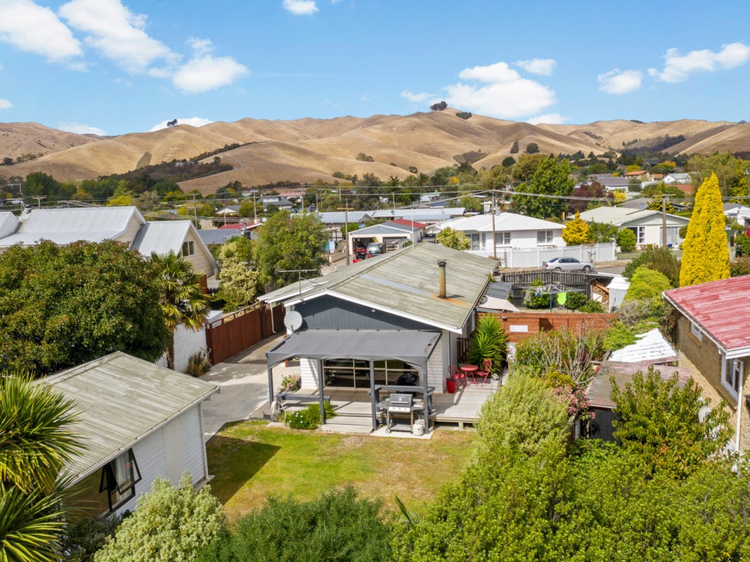 4 Eva Crescent, Witherlea, Blenheim - Carousel 20