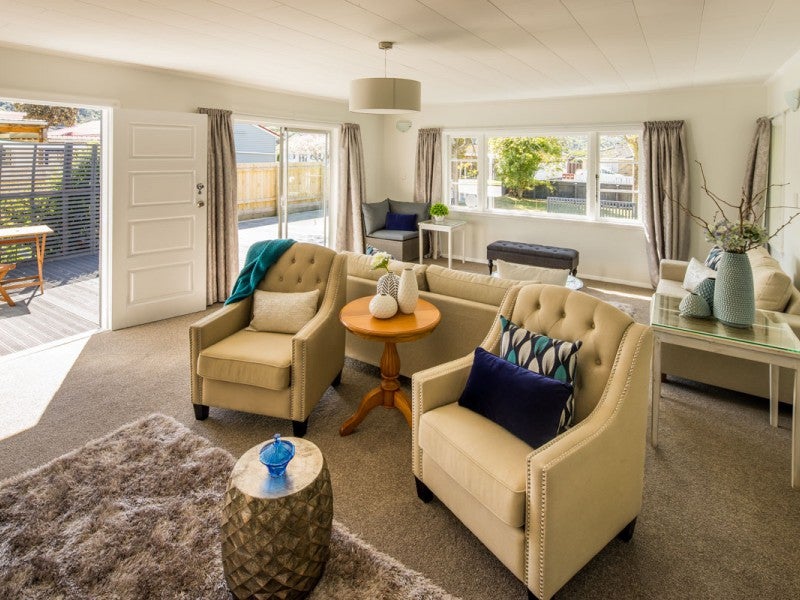 4 KENNEDY GR, Stokes Valley, Lower Hutt - Carousel 2