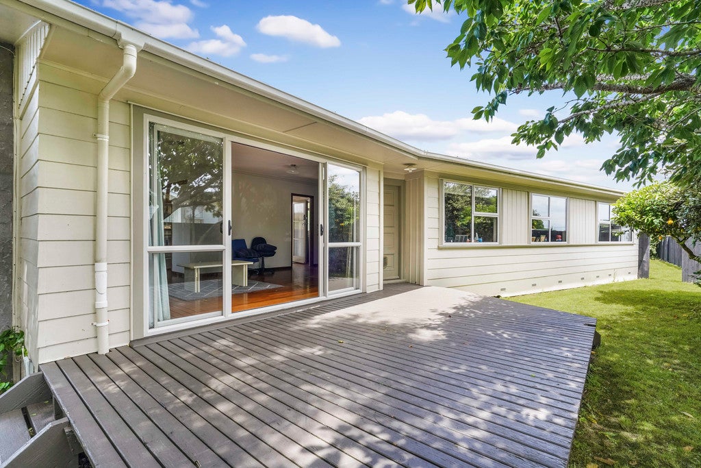 63 Northolt Road, Fairview Downs, Hamilton - Carousel 2