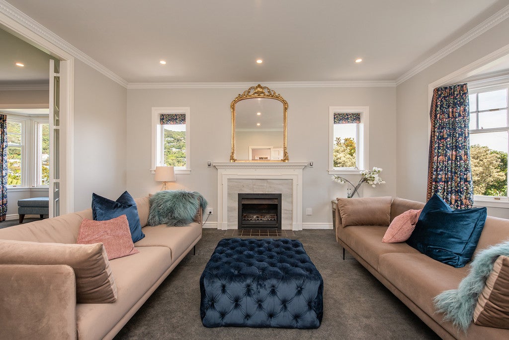 18 Donald Crescent, Karori, Wellington - Carousel 2