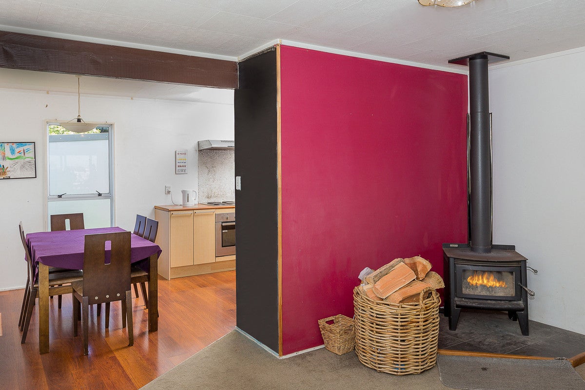 13 Gaff Place, Whitby, Porirua - Carousel 2