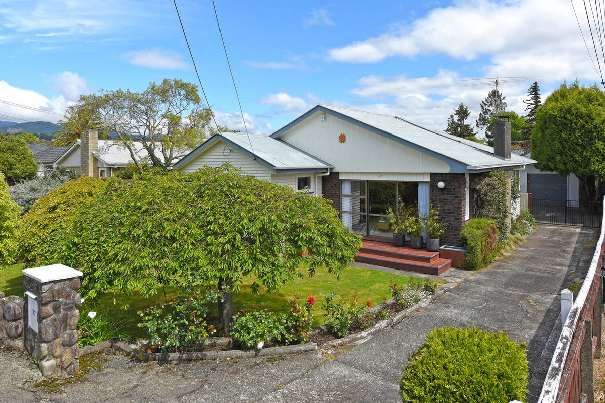 27 Akatarawa Road, Brown Owl, Upper Hutt - Carousel 20