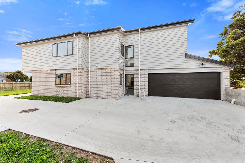 69 Kolmar Road, Papatoetoe, Auckland - Carousel 1