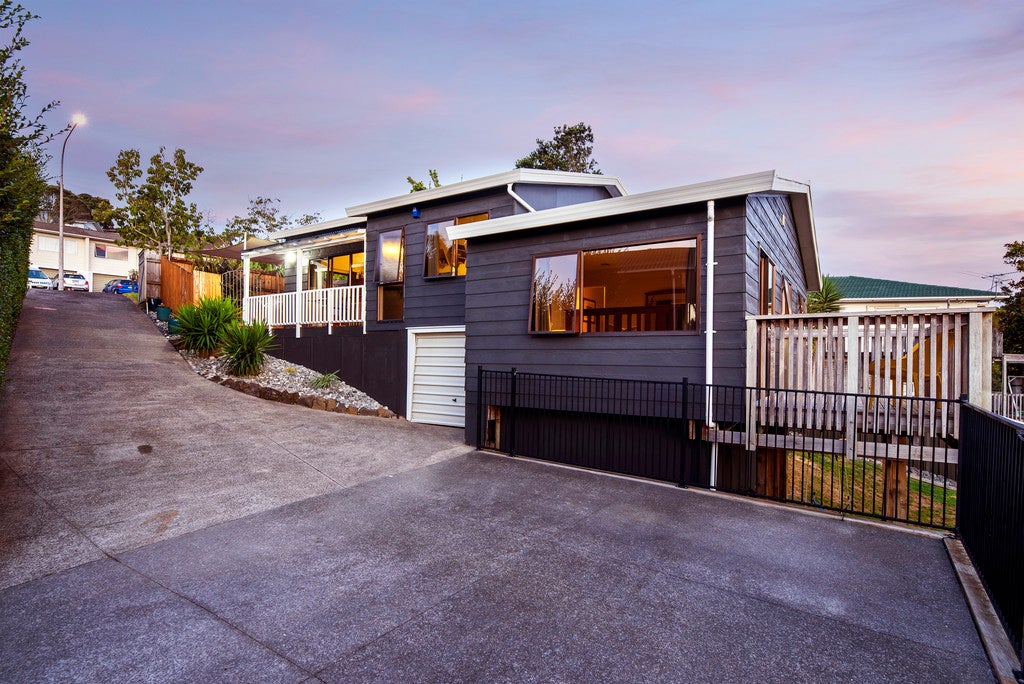 89 Captain Scott Road, Glen Eden, Auckland - Carousel 2