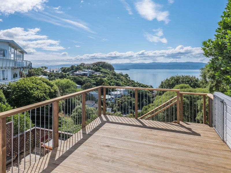 42 Anne Street, Wadestown, Wellington - Carousel 2