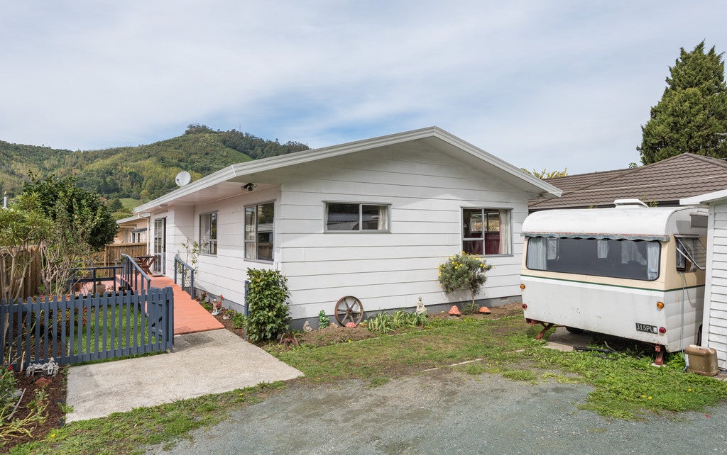 6A Vanguard Road, Kelston, Auckland - Carousel 16