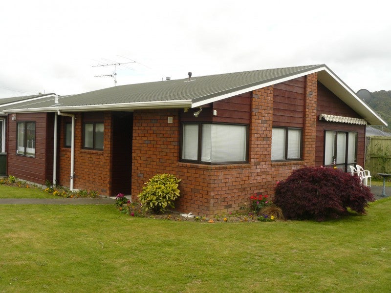 2/30 King Street, Ebdentown, Upper Hutt - Carousel 12