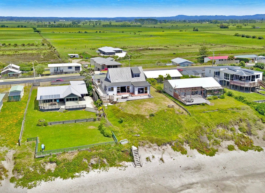 169 Pukehina Parade, Pukehina, Te Puke - Carousel 26