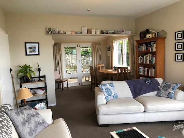 60 Orangi Kaupapa Road, Northland, Wellington - Carousel 1