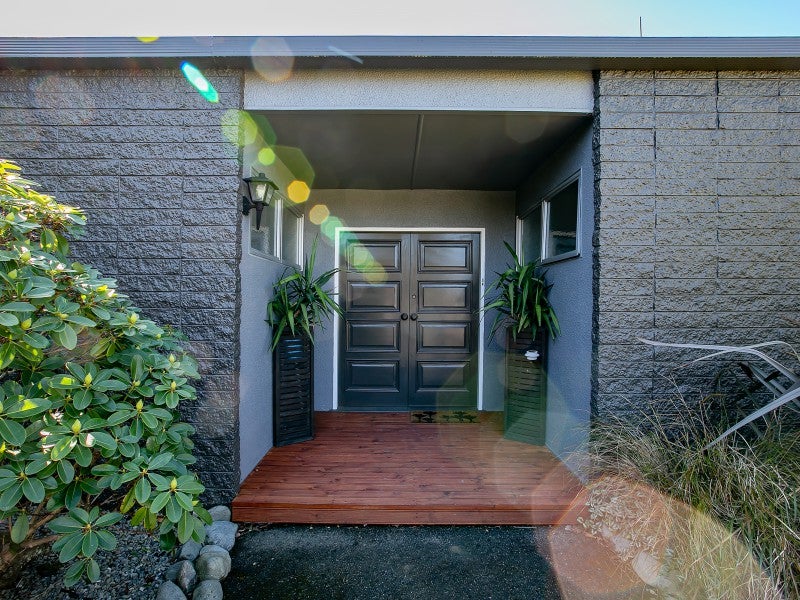 15 Madden Place, Solway, Masterton - Carousel 2