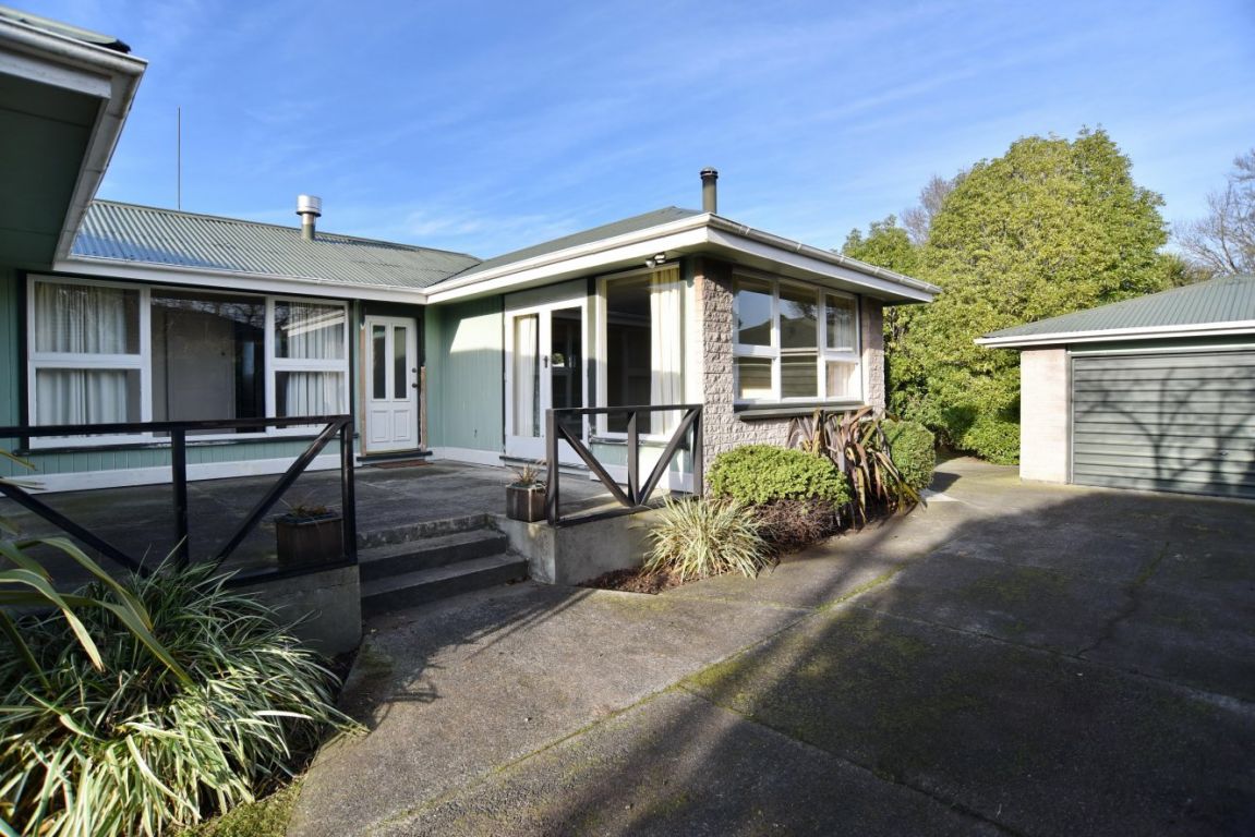 89 Harris Crescent, Papanui, Christchurch - Carousel 1