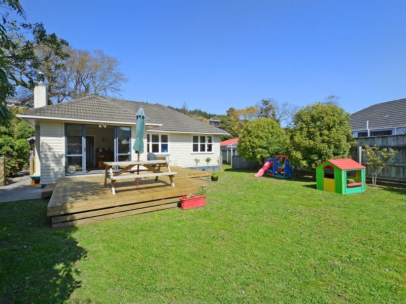 1169 Fergusson Drive, Clouston Park, Upper Hutt - Carousel 2