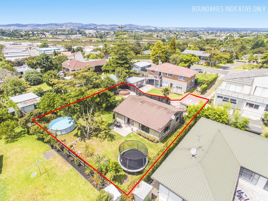 40B Bell Street, Judea, Tauranga - Carousel 1