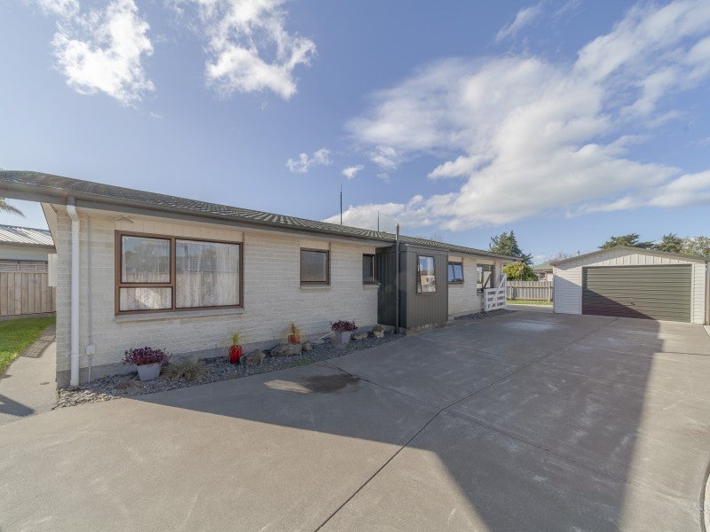 1/8 CLARENCE COX CRES, PIRIMAI, NAPIER - Carousel 16