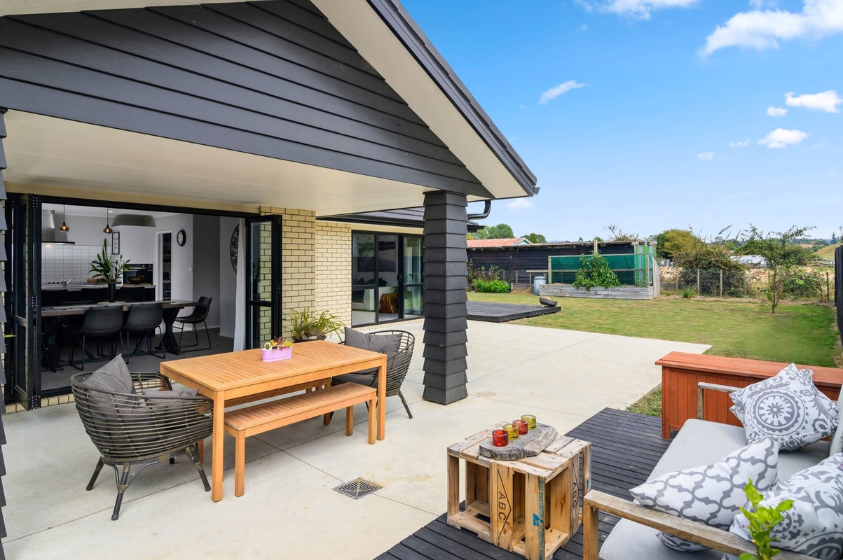 6 Pioneer Road, Ngongotaha, Rotorua - Carousel 1