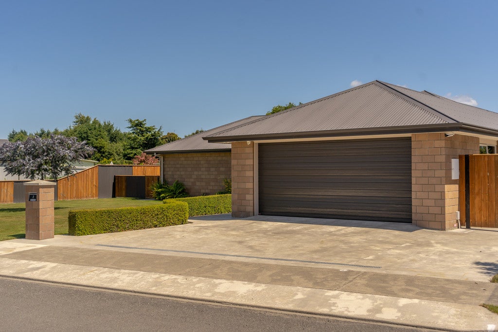 2 Gimson Street, Solway, Masterton - Carousel 25