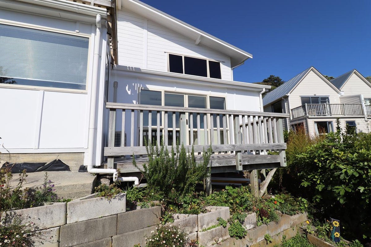 134 Mairangi Road, Wilton, Wellington - Carousel 1