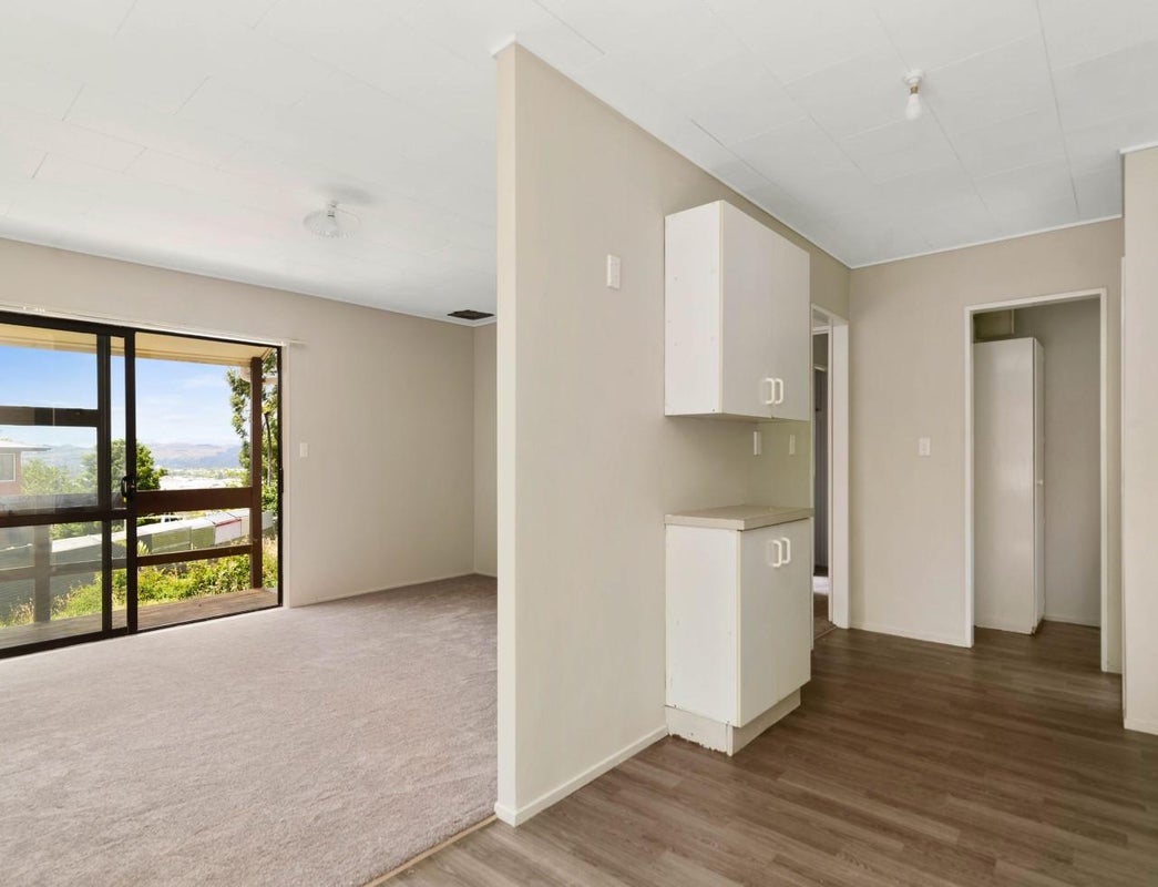 85D Gordon Road, Western Heights, Rotorua - Carousel 2