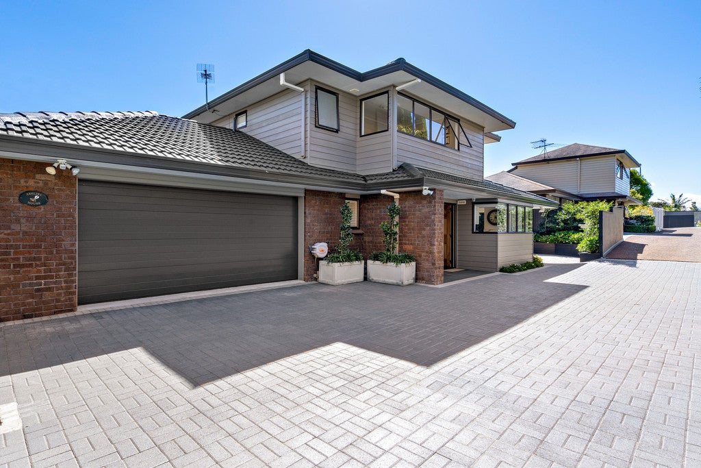 2/26 Sudeley Street, Orakei, Auckland - Carousel 1
