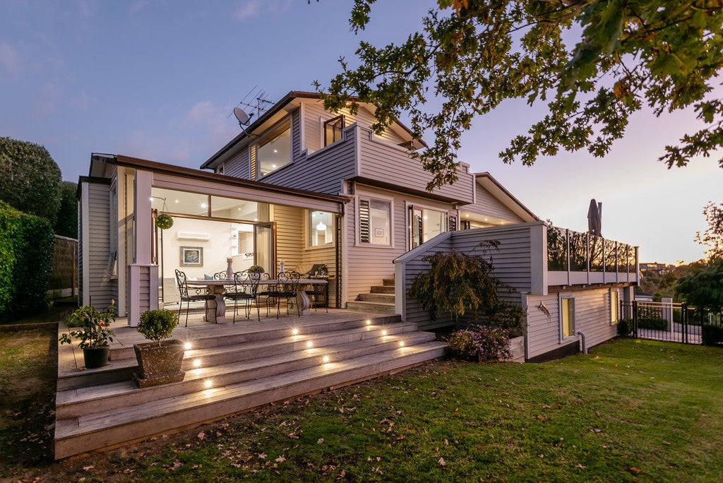 129 Pah Road, Cockle Bay, Auckland - Carousel 2