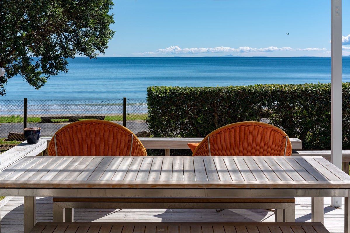 133 The Strand, Onetangi, Waiheke Island - Carousel 1