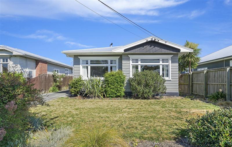 12 Penrith Avenue, Somerfield, Christchurch - Carousel 1