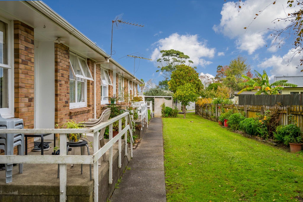 1/88 Ti Rakau Drive, Pakuranga, Auckland - Carousel 2