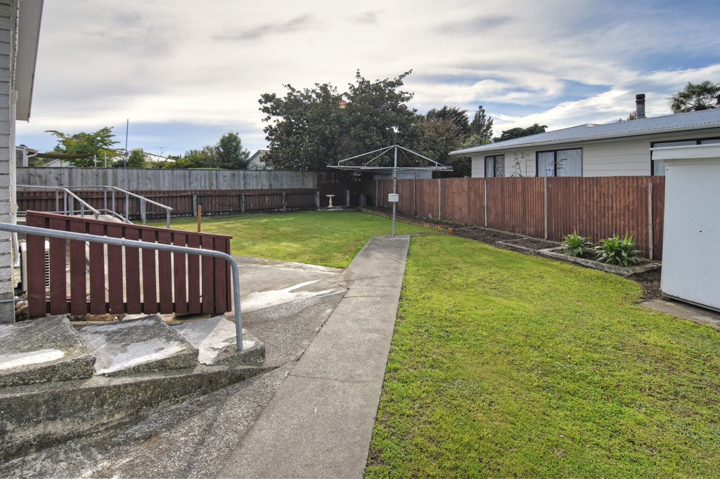 4/6 Raglan Street, Lansdowne, Masterton - Carousel 2