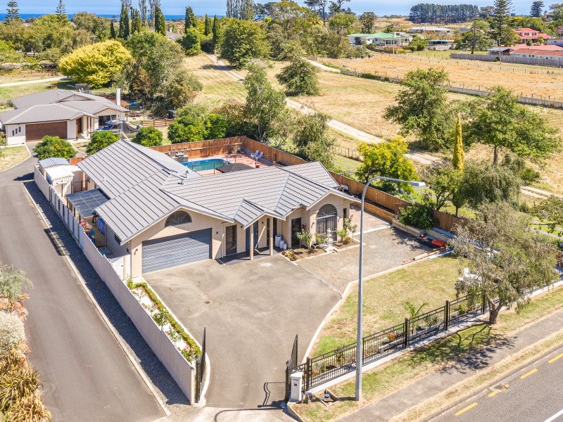 169B Great North Road, Otamatea, Whanganui - Carousel 1