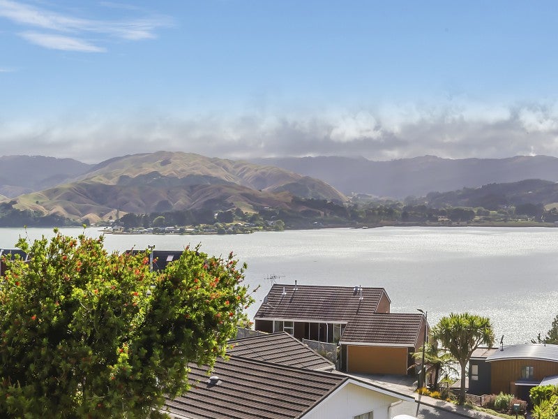 23 The Anchorage, Whitby, Porirua - Carousel 2