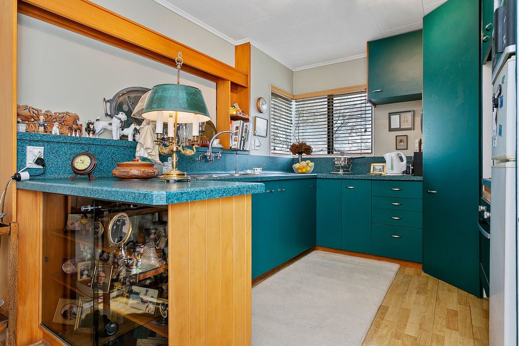 10 Swift Place, Leamington, Cambridge - Carousel 2