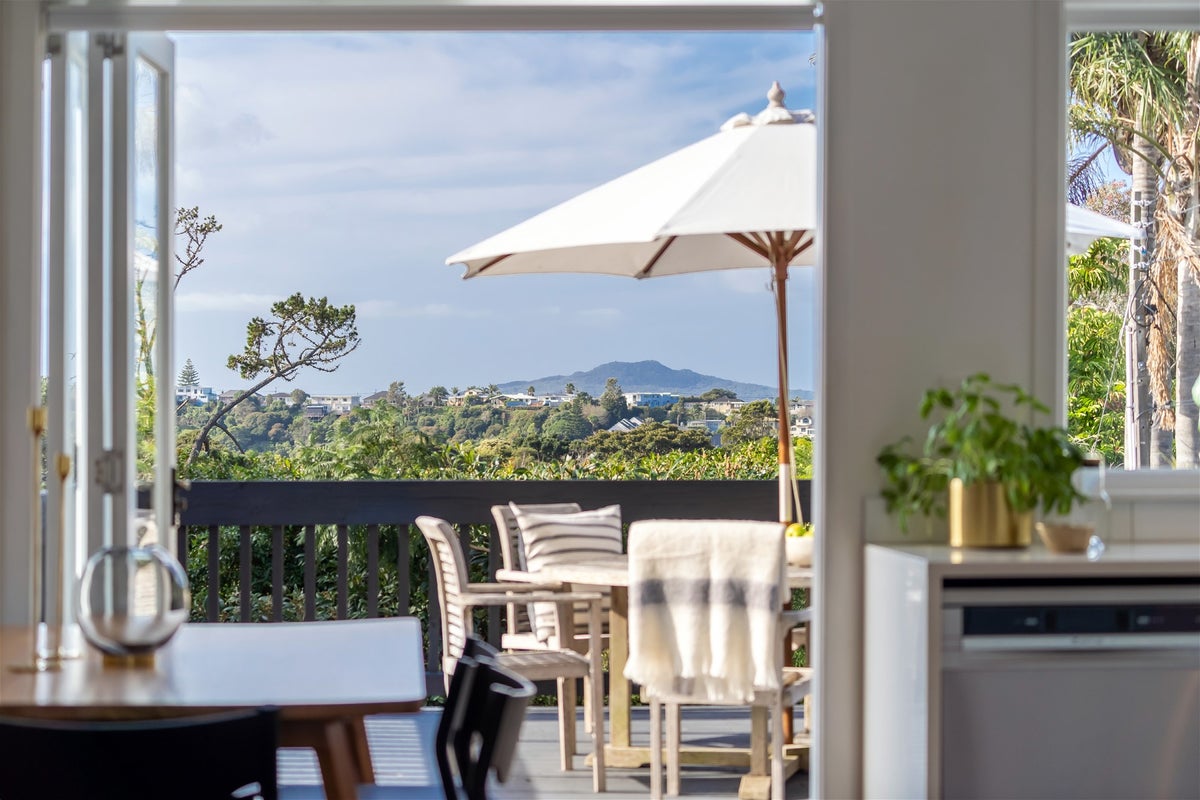 1/5 Lake Road, Northcote, Auckland - Carousel 2