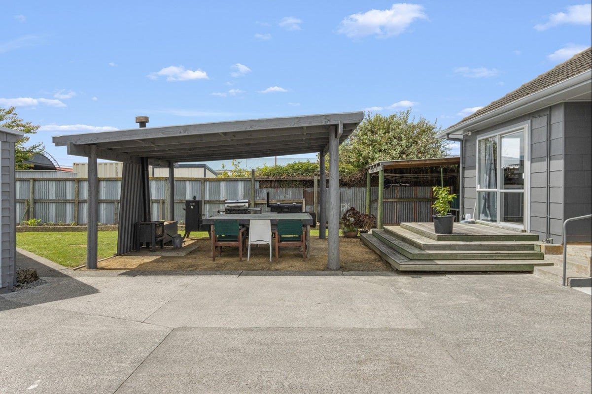 29 Kelvin Road, Maraenui, Napier - Carousel 1