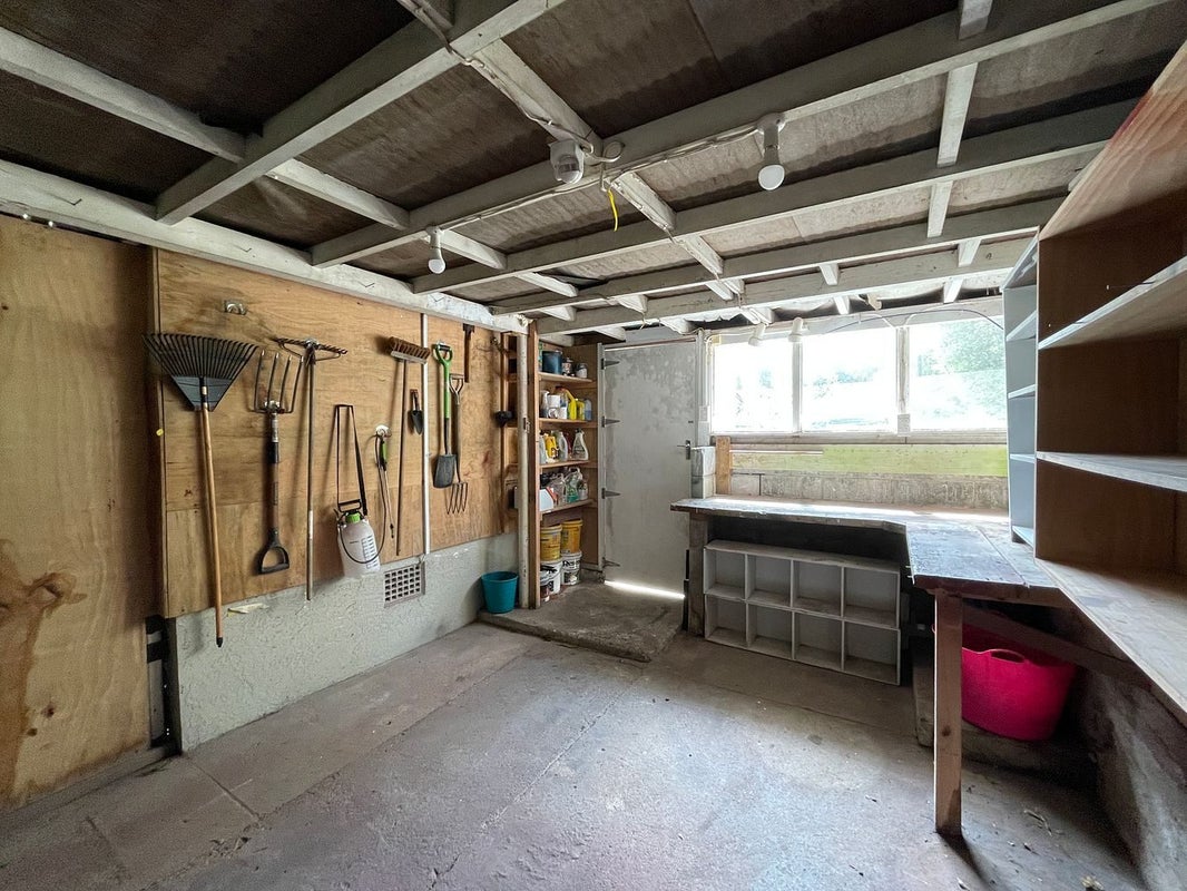 11 Ellora Street, Ngaio, Wellington - Carousel 26