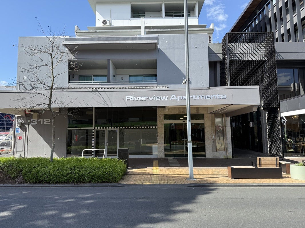 25/312 Victoria Street, Hamilton Central, Hamilton - Carousel 1