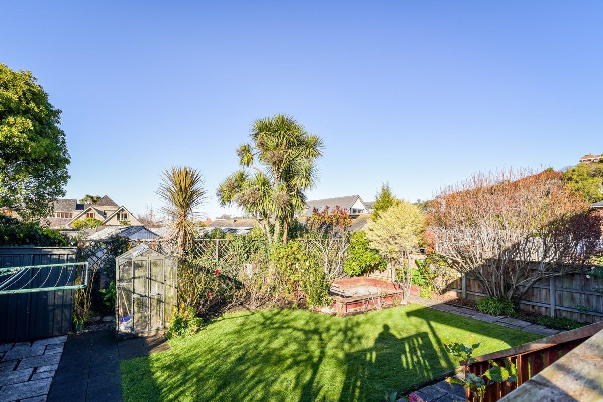 4 Wilson Avenue, Saint Clair, Dunedin - Carousel 27