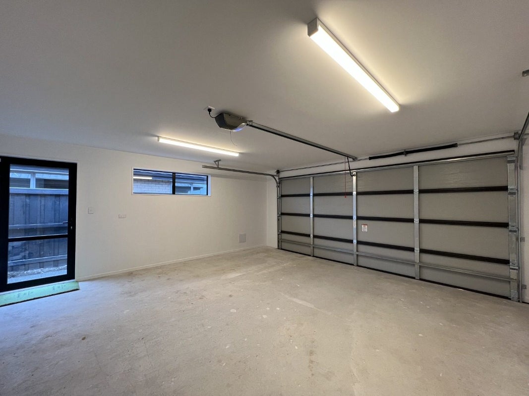 11 Barnett Street, Woodend, Woodend - Carousel 18