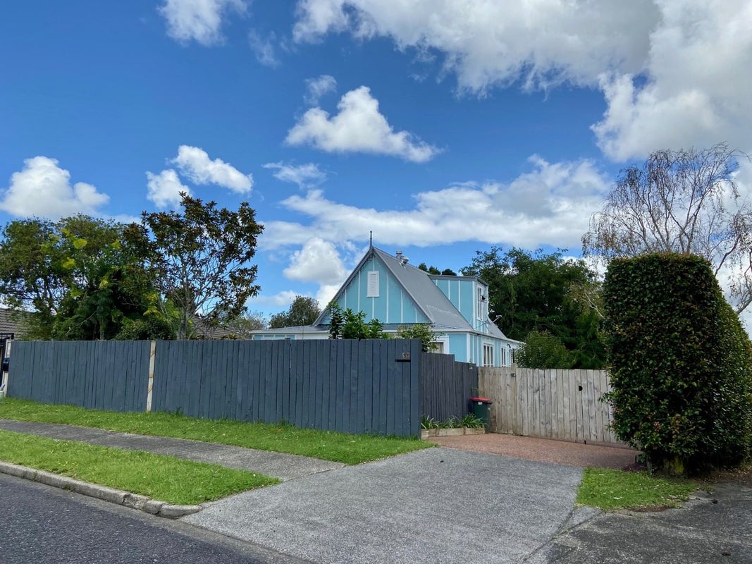 57 Marendellas Drive, Bucklands Beach, Auckland - Carousel 1