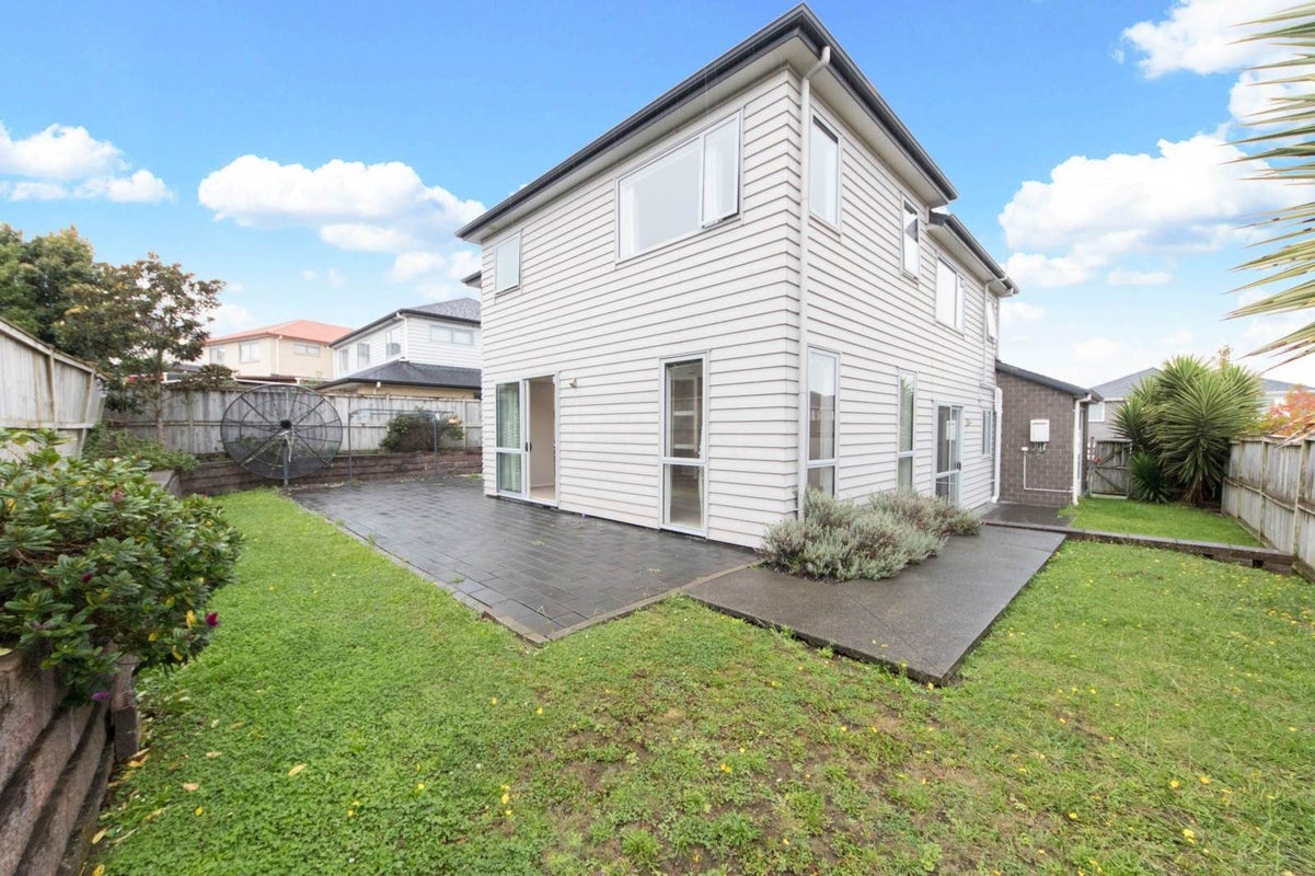 58 Killarney Drive, Flat Bush, Auckland - Carousel 12