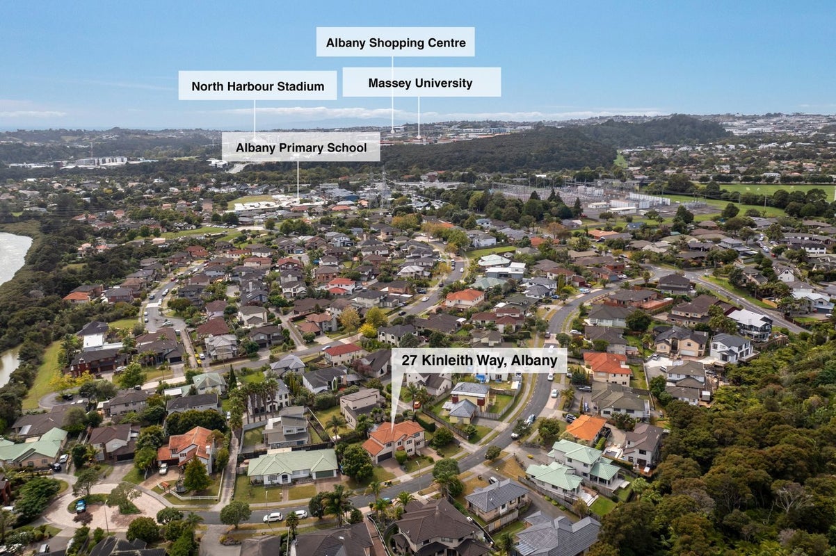 27 Kinleith Way, Albany, Auckland - Carousel 21