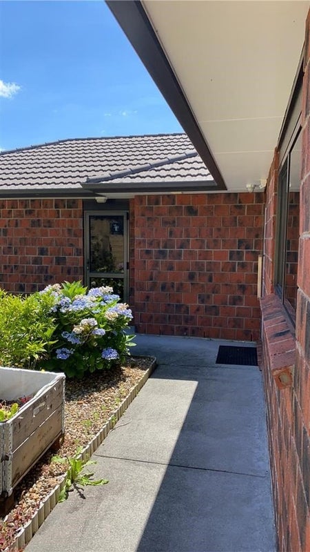 11 Brando Lane, Onerahi, Whangarei - Carousel 1