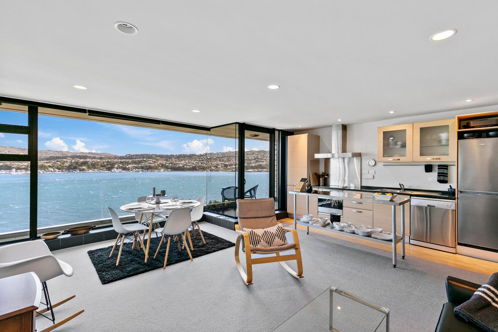 3/61 Maupuia Road, Maupuia, Wellington - Carousel 1