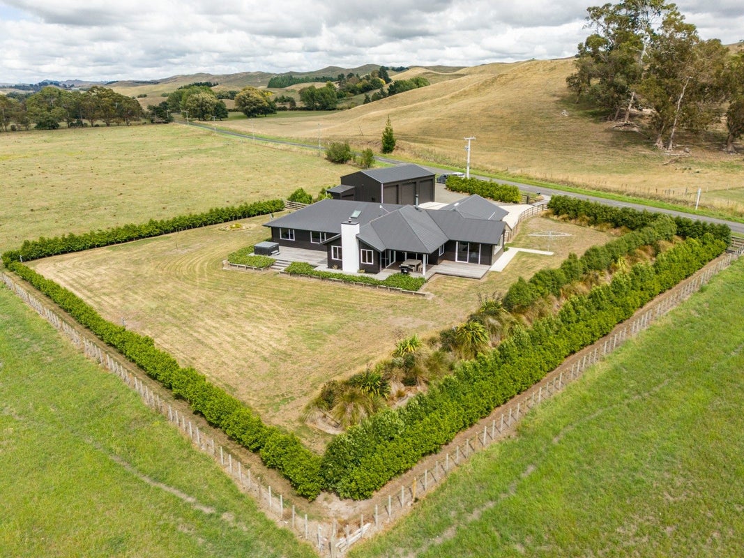 373 Raukawa Road, Raukawa, Hastings - Carousel 25