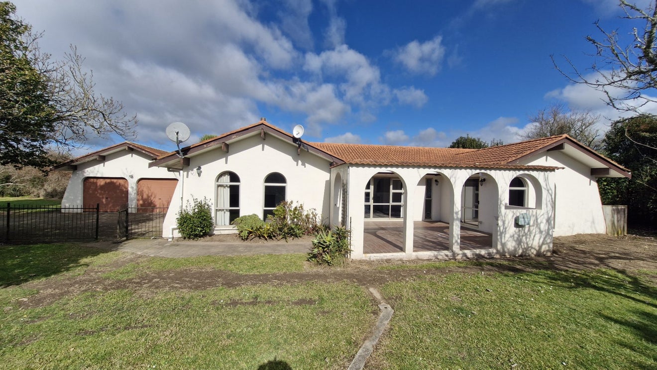 32 Airport Road, Ohaupo, Hamilton - Carousel 1